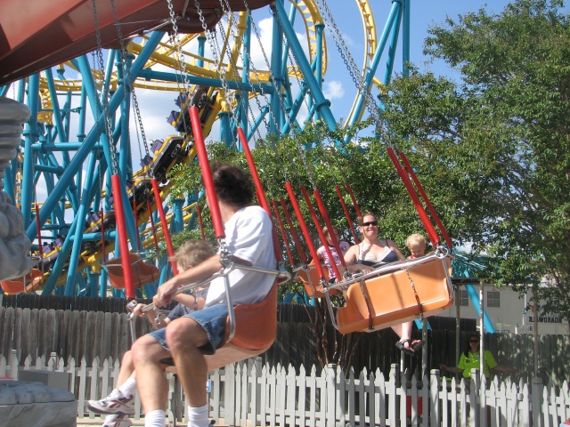 2009/07(July)/Six_Flags/640x480_20100206 217.JPG